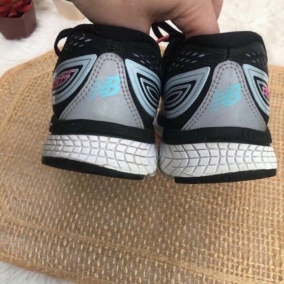New Balance Running Shoes W880GB7 - Picture 9 of 14